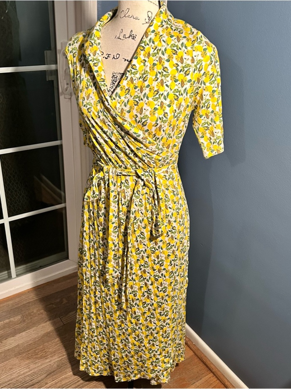 Boden Lavinia white lemon vine wrap midi dress - Picture 2 of 15